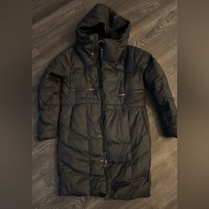 Women's Black Puffer Coat underarmour
